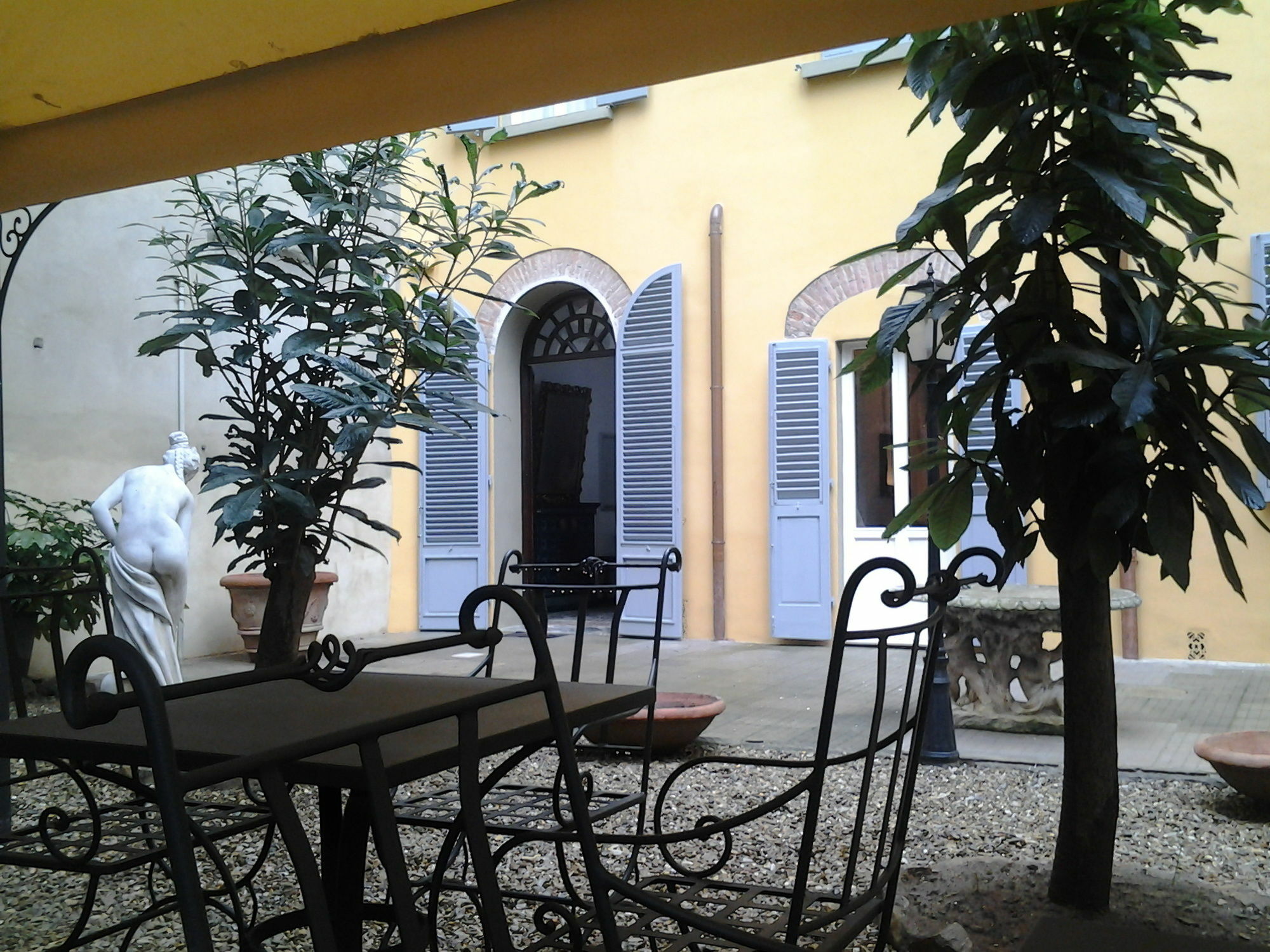 Little Garden Donatello Apartment Florence Exterior photo